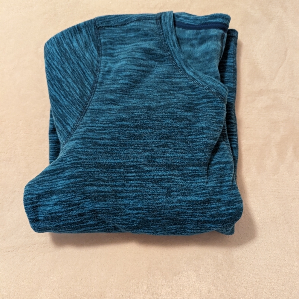 🩵3/$15 NWT St. John's Bay Women's VNeck Long Sleeve Top - Picture 3 of 11